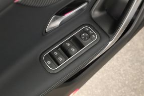 Mercedes-Benz CLA - 2025