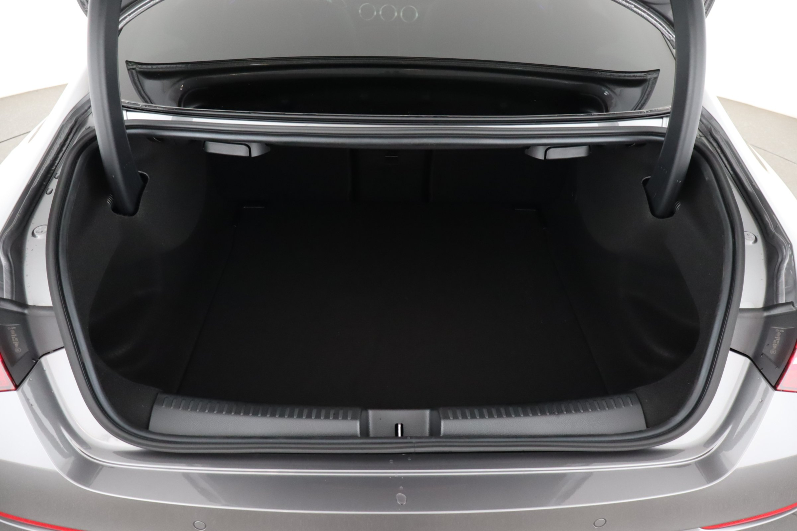 Mercedes-Benz CLA - 2025