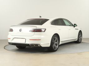 Volkswagen Arteon - 2021