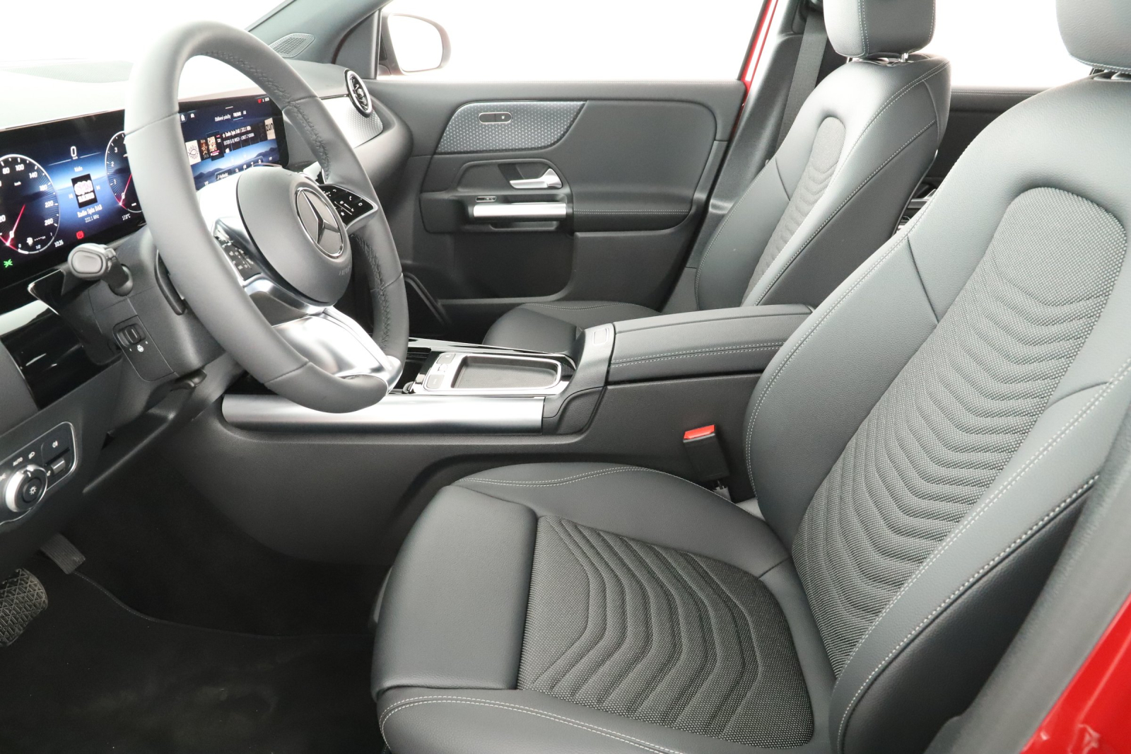 Mercedes-Benz GLA - 2025