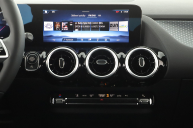 Mercedes-Benz GLA - 2025