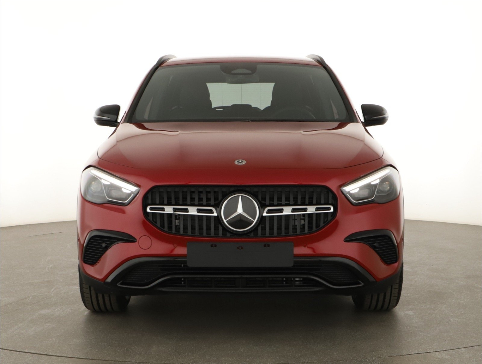 Mercedes-Benz GLA - 2025