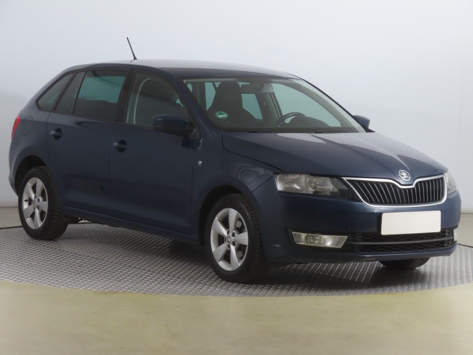 Skoda Rapid Spaceback - 2014