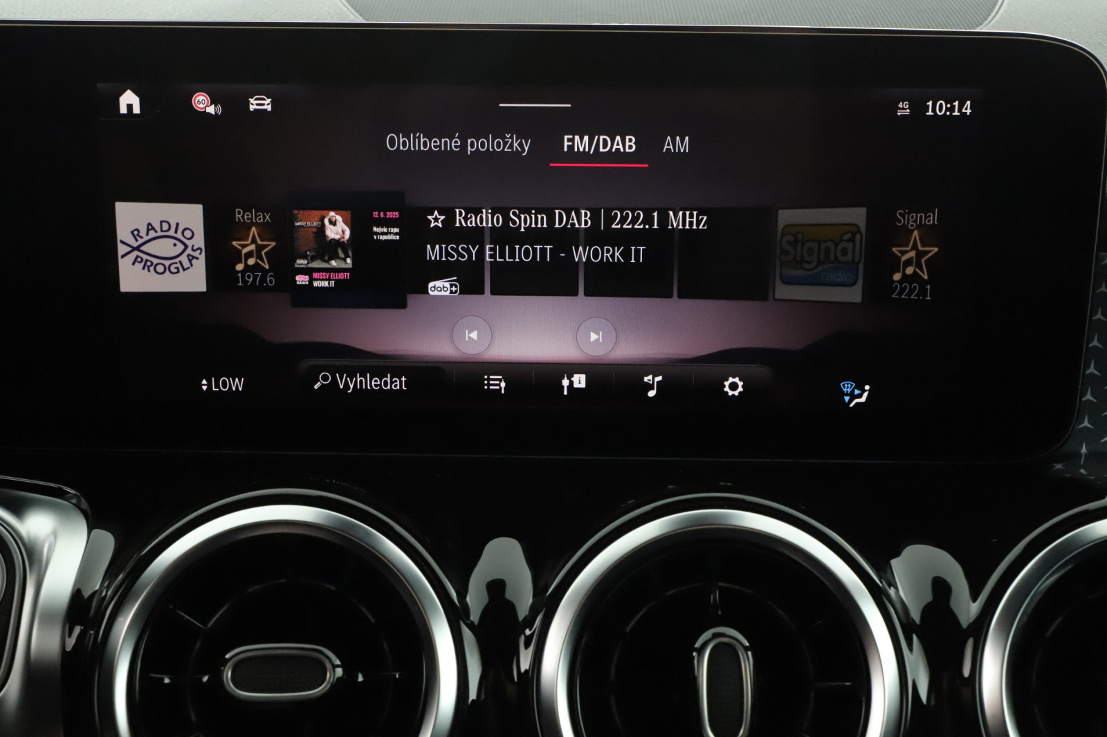 Mercedes-Benz GLB - 2025