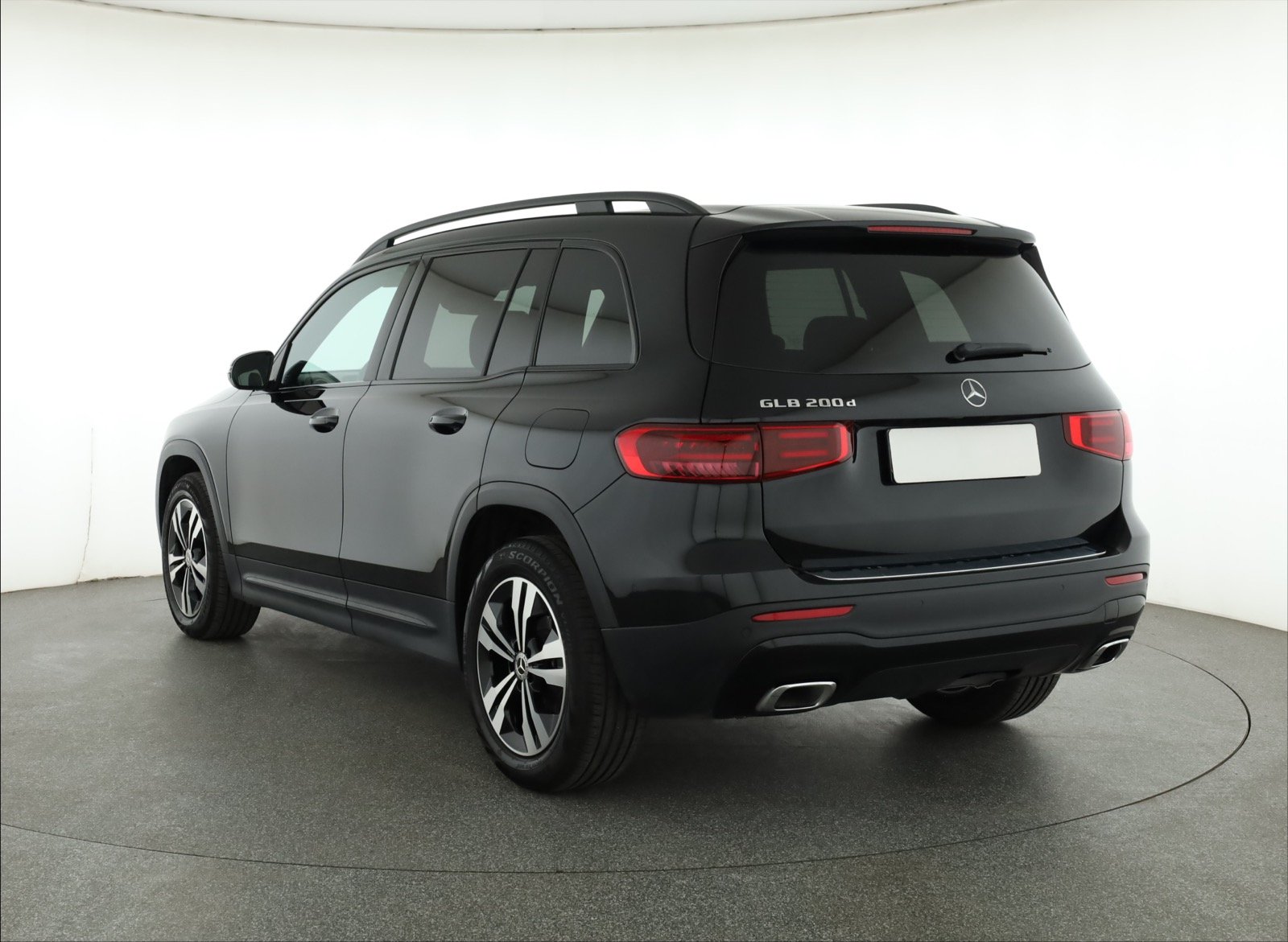 Mercedes-Benz GLB - 2025