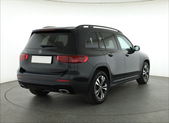 Mercedes-Benz GLB 200 d