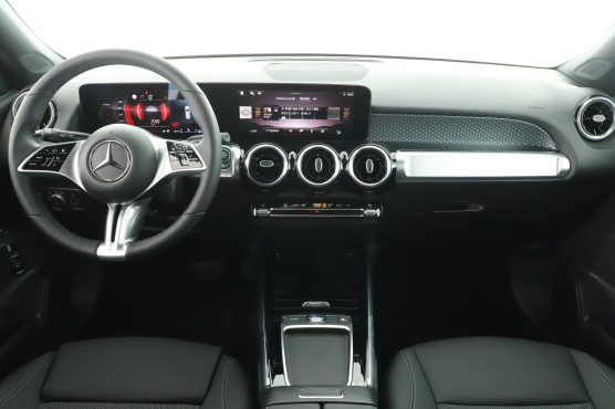 Mercedes-Benz GLB 200 d
