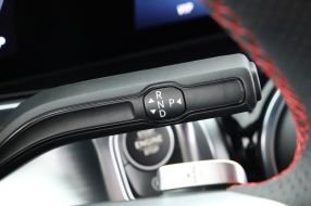 Mercedes-Benz GLB - 2025