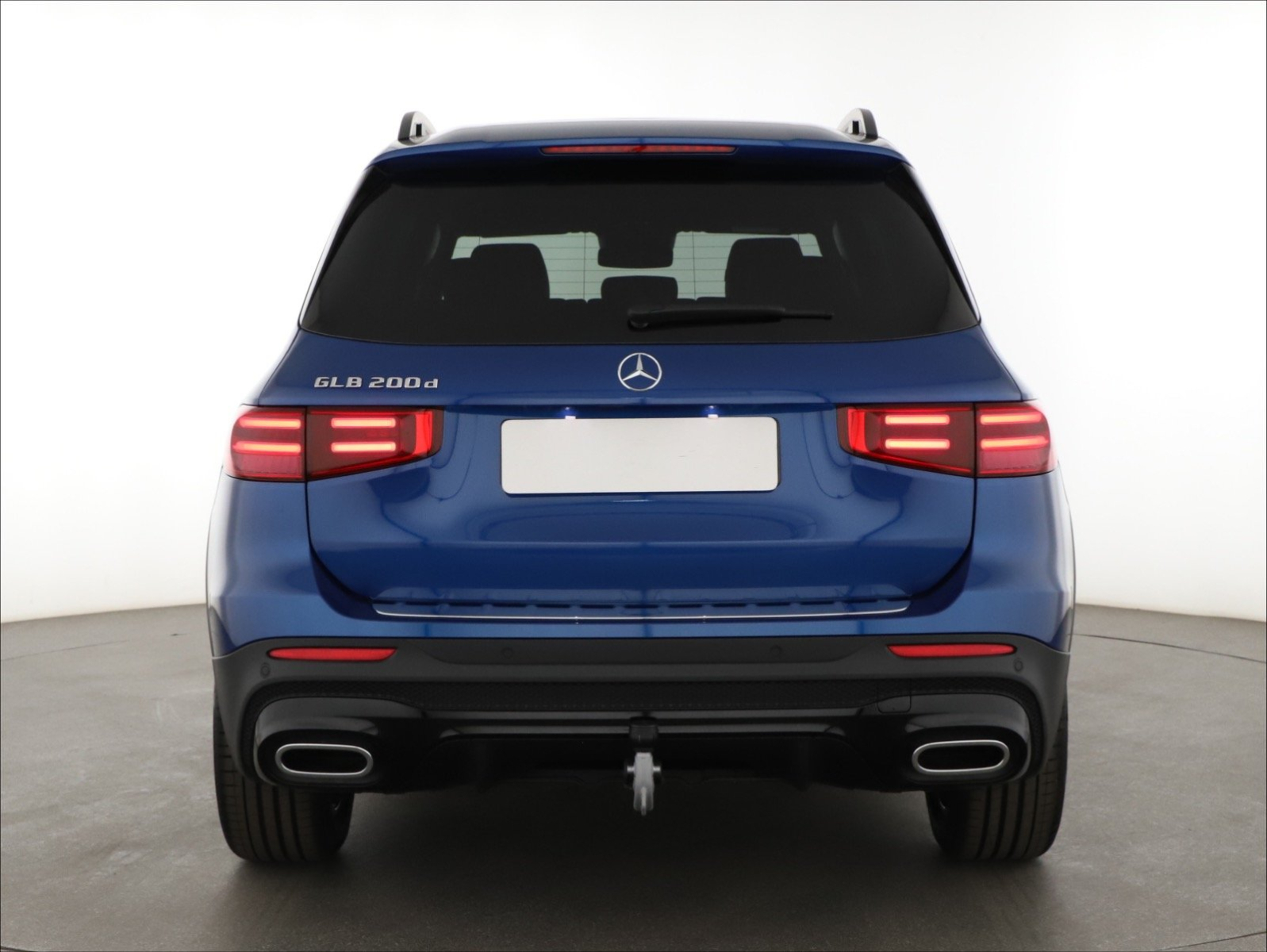 Mercedes - Benz GLB - 2025