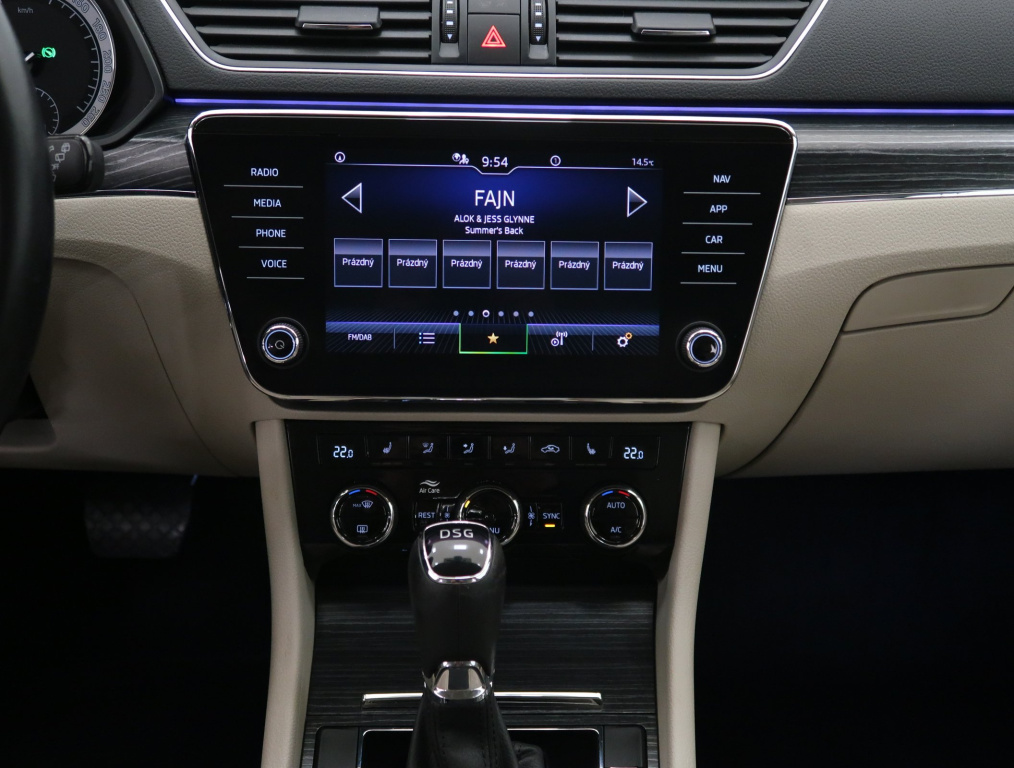 Škoda Superb