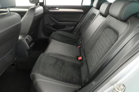 Volkswagen Passat - 2019