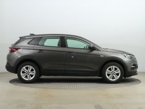 Opel Grandland X - 2021