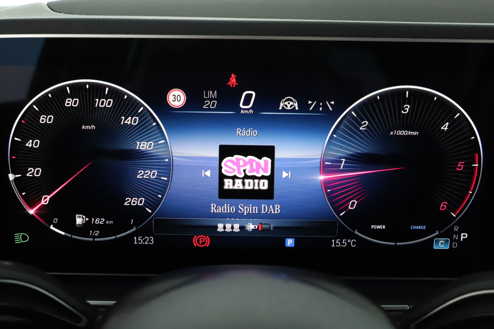 Mercedes - Benz GLE - 2025