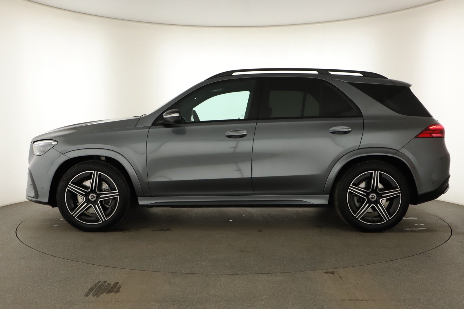 Mercedes - Benz GLE - 2025