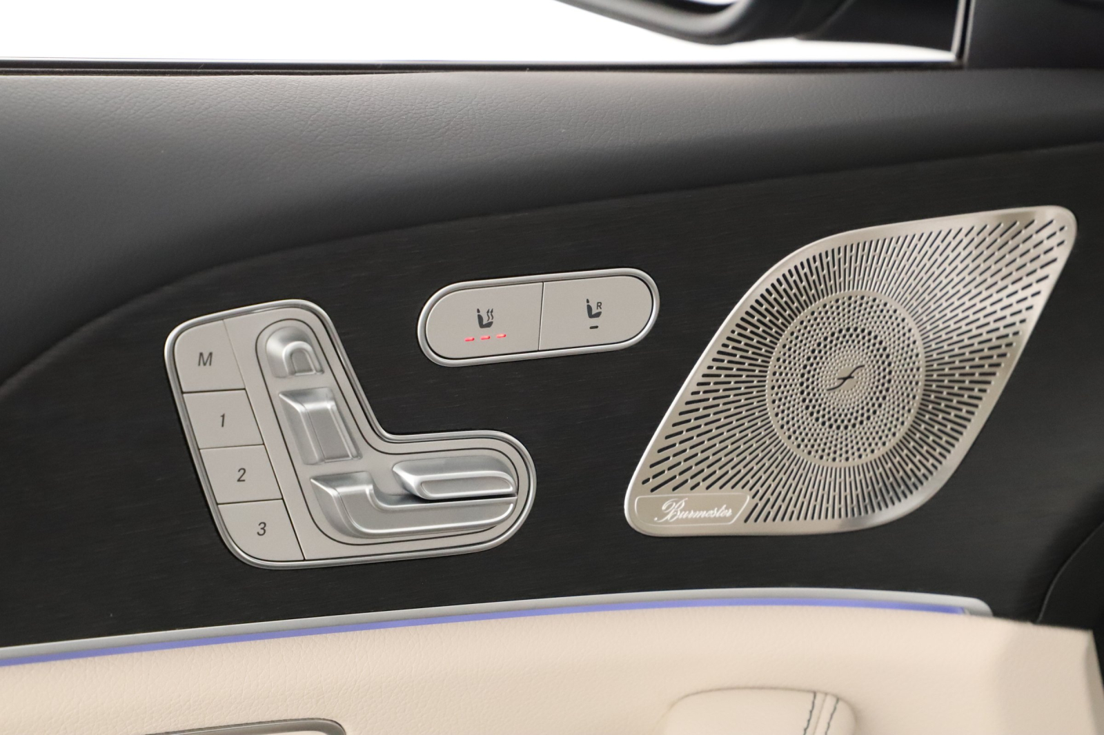 Mercedes - Benz GLE - 2025