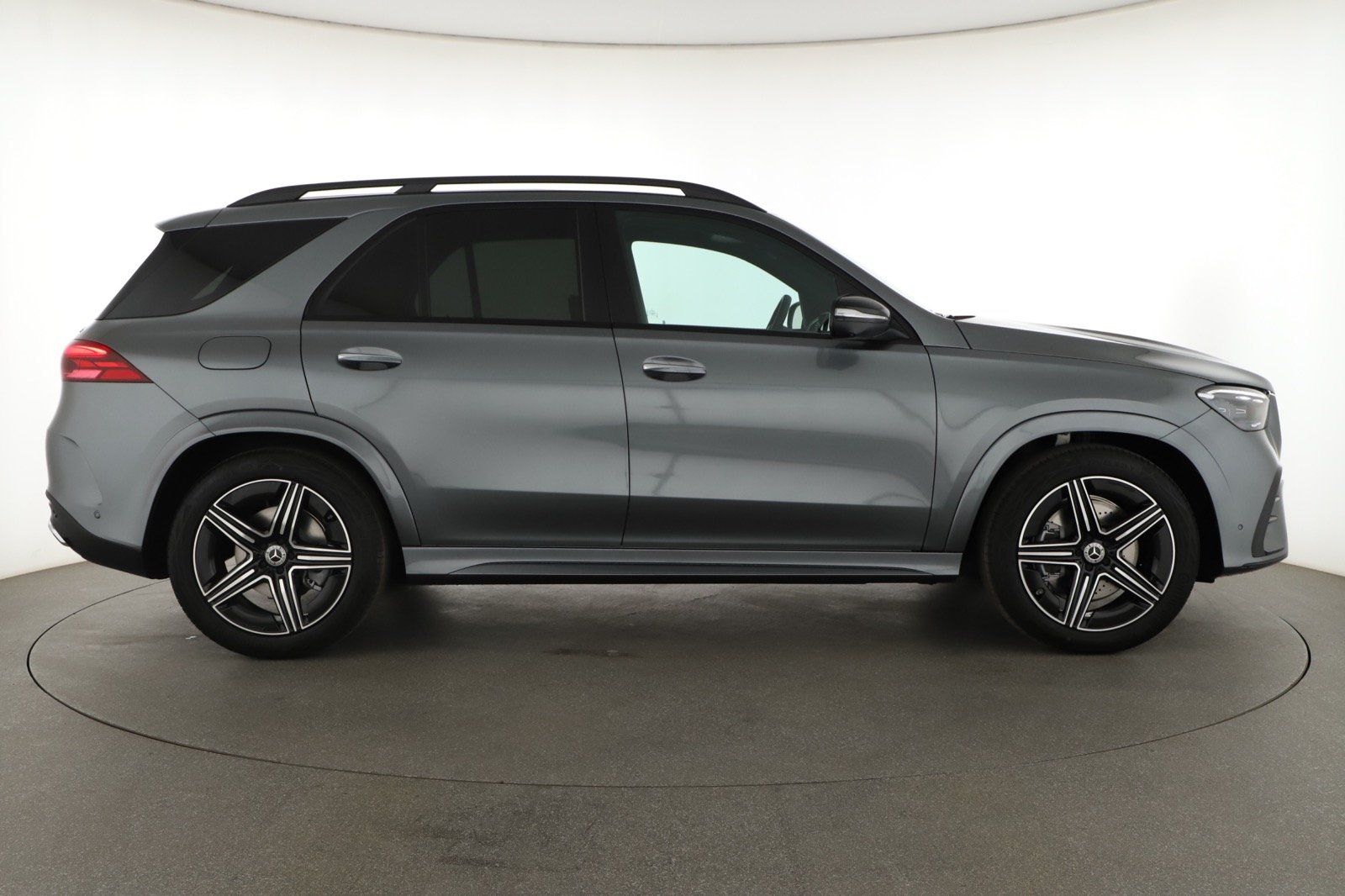 Mercedes - Benz GLE - 2025