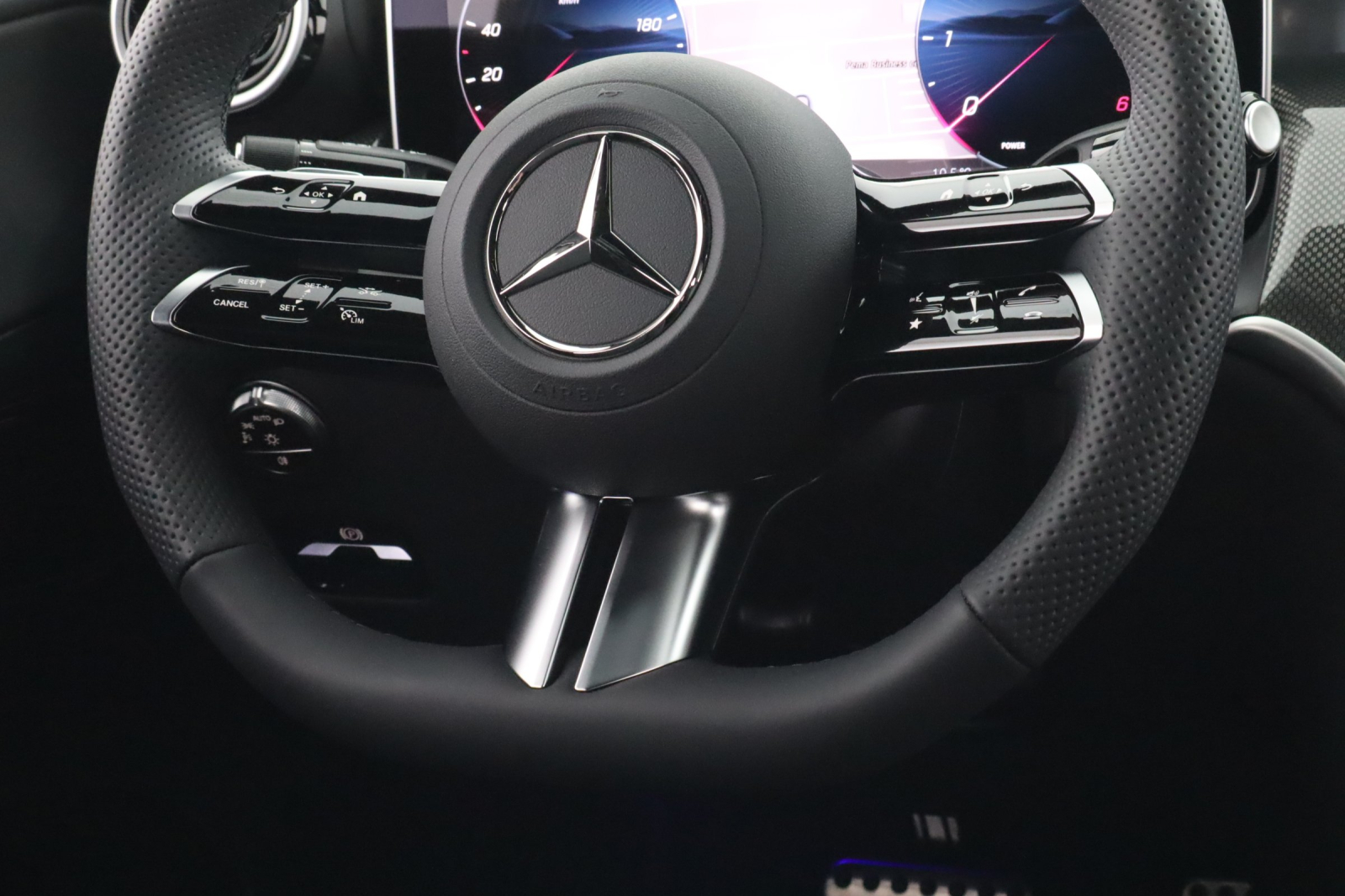 Mercedes - Benz GLC Coupe - 2025