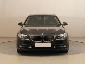 BMW 5 - 2015