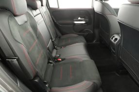 Mercedes-Benz GLB - 2025