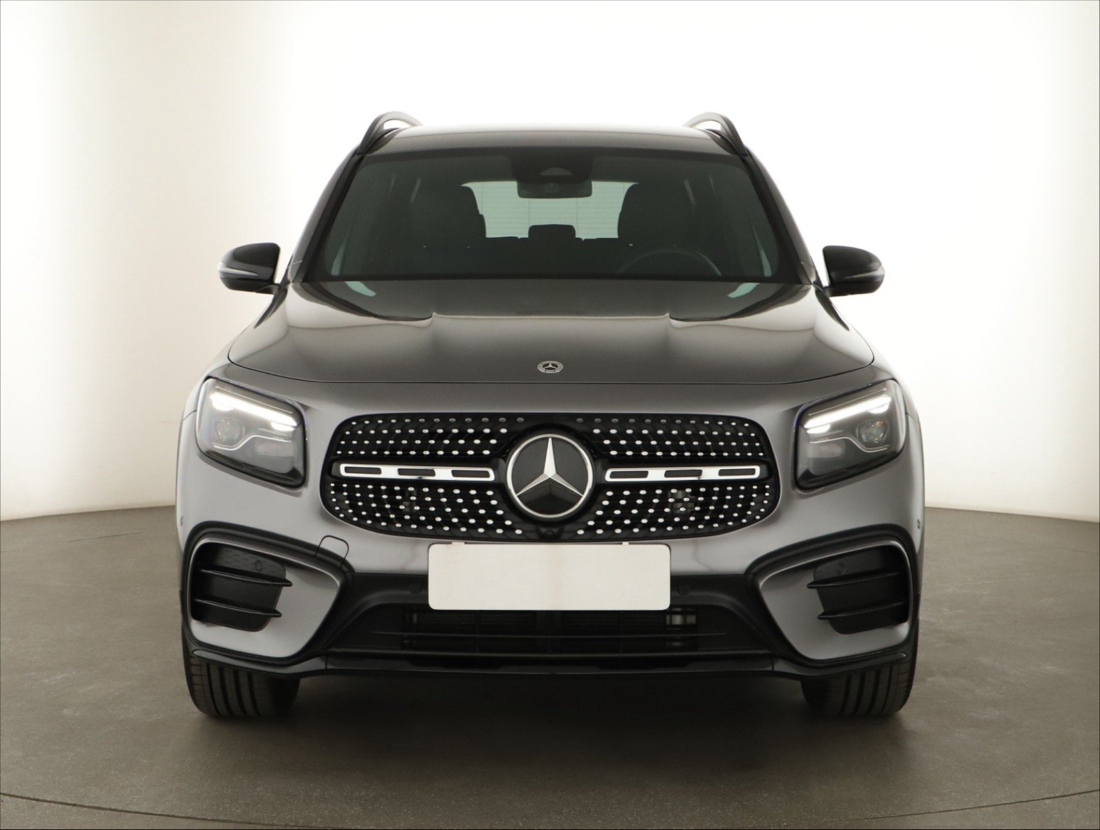 Mercedes-Benz GLB - 2025