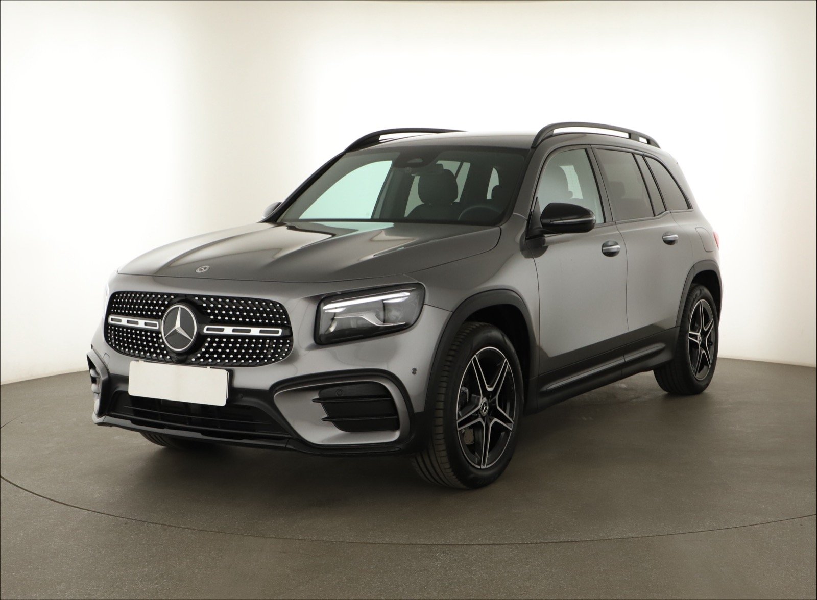 Mercedes-Benz GLB - 2025