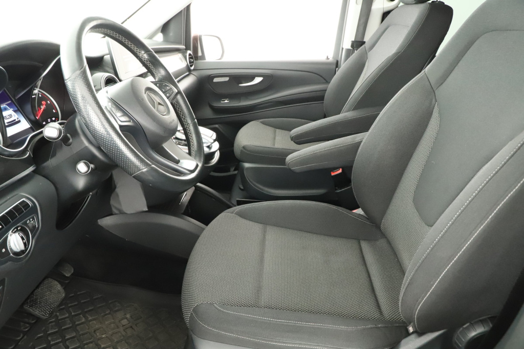 Mercedes-Benz V