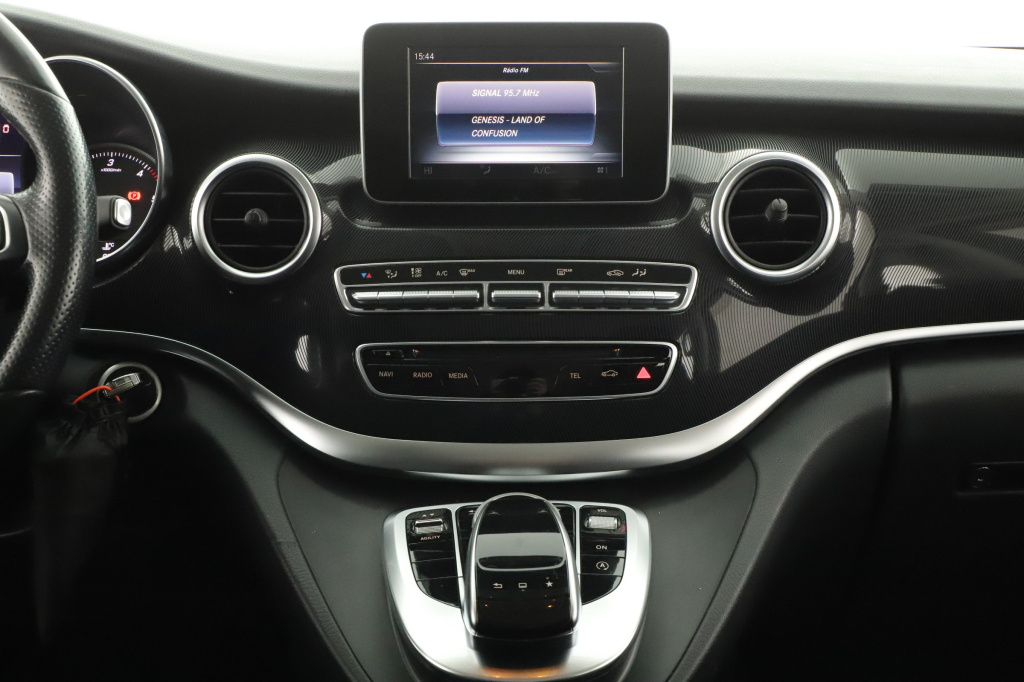 Mercedes-Benz V