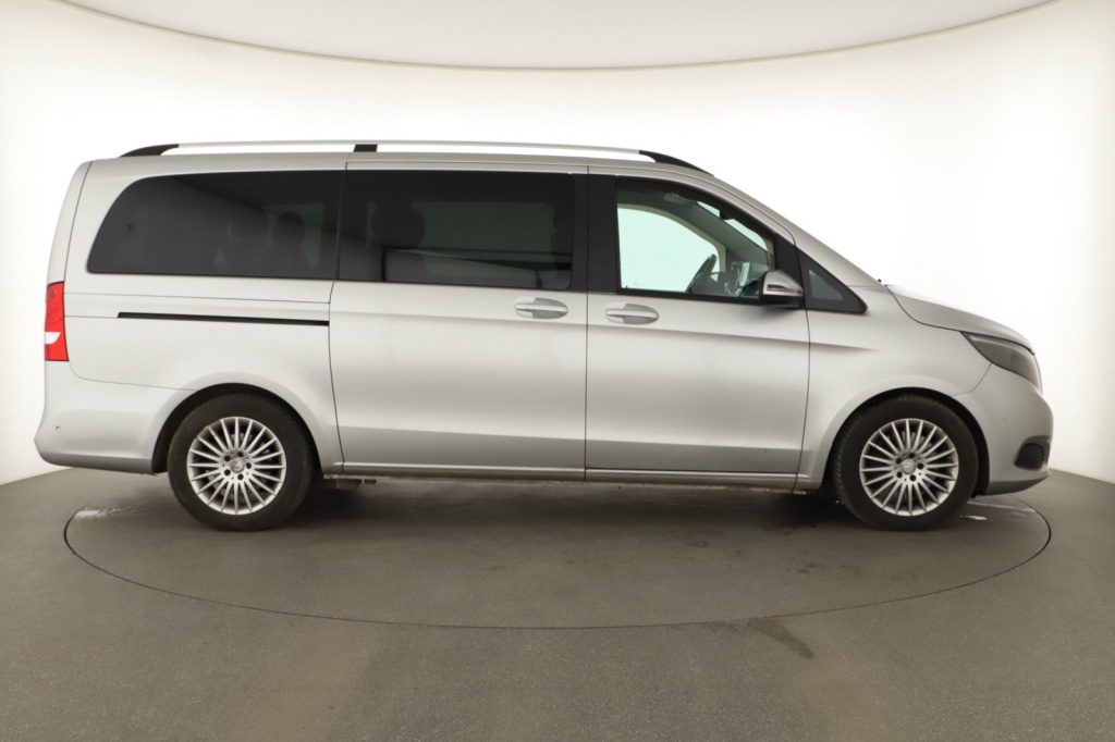 Mercedes-Benz V