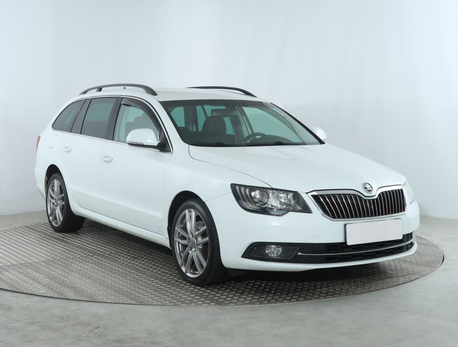 Skoda Superb - 2015