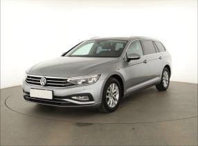 Volkswagen Passat - 2020