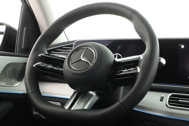 Mercedes-Benz GLS - 2025