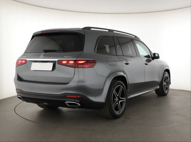 Mercedes-Benz GLS - 2025