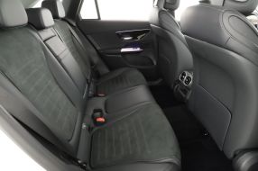 Mercedes-Benz GLC - 2025