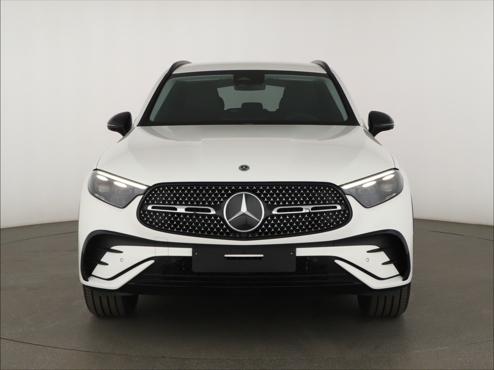 Mercedes-Benz GLC - 2025