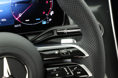 Mercedes-Benz GLC - 2025