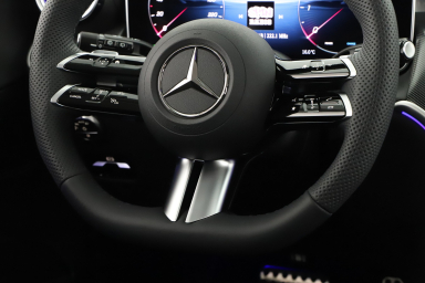 Mercedes-Benz GLC - 2025