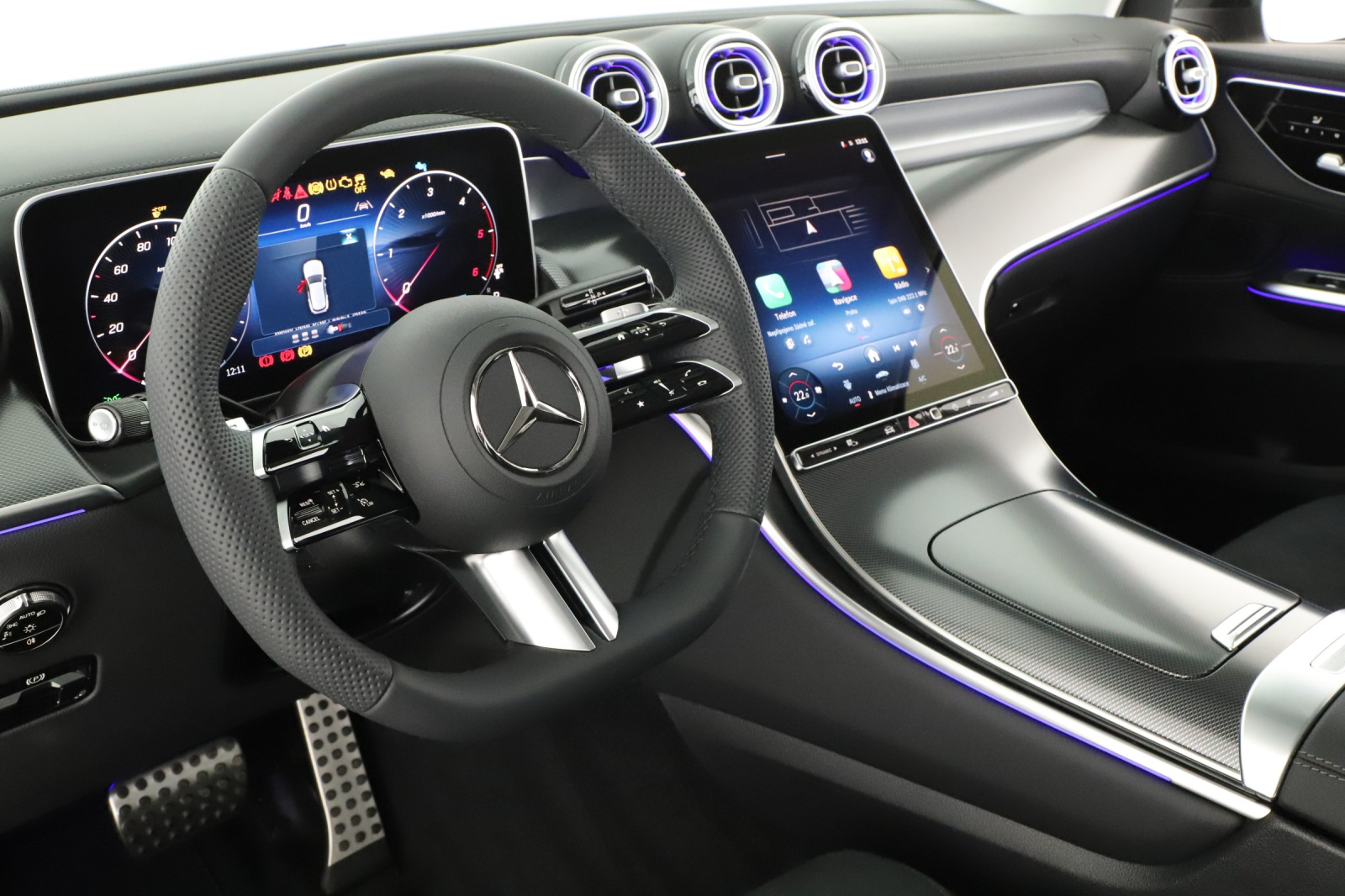 Mercedes-Benz GLC - 2025