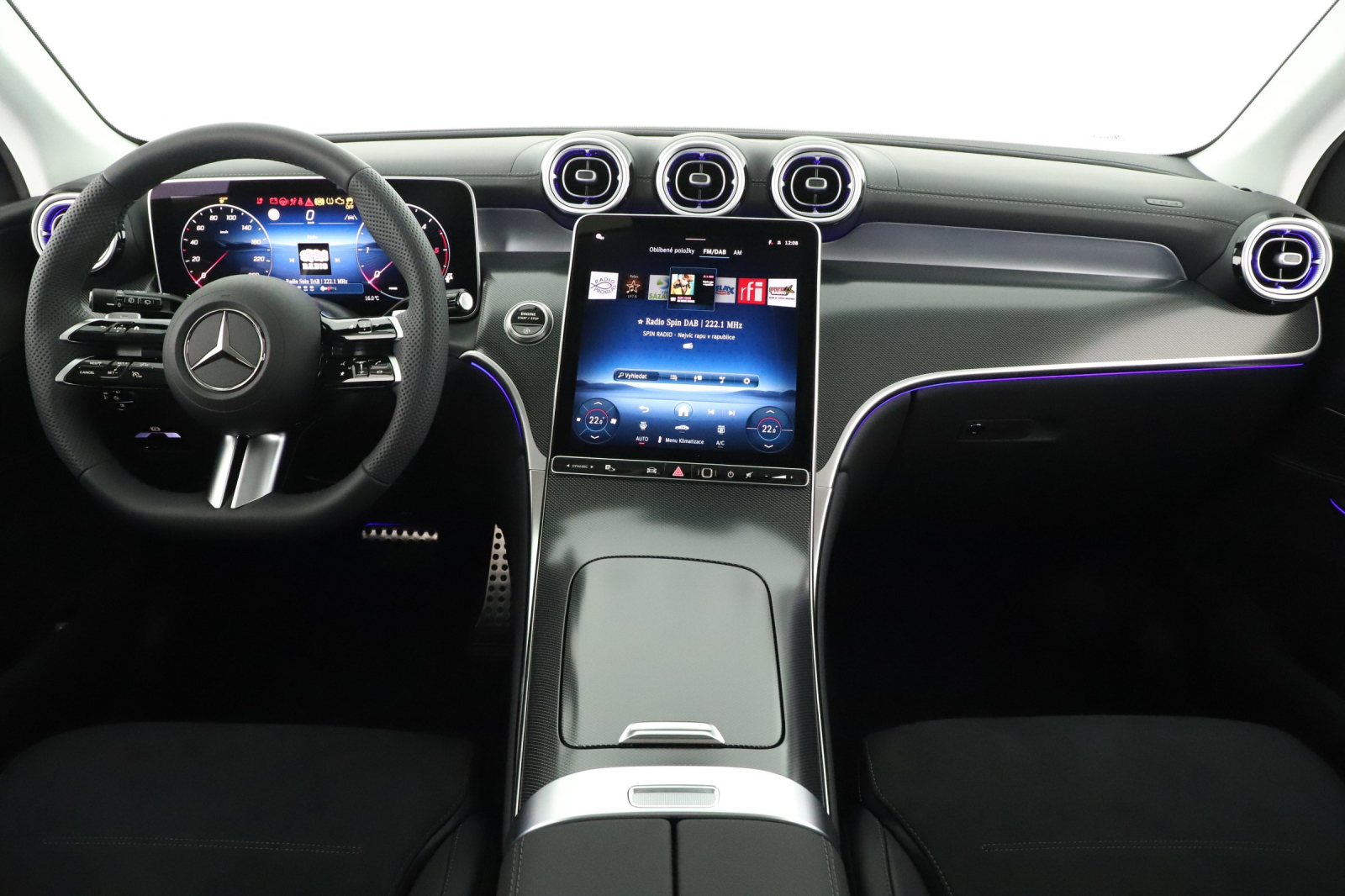 Mercedes-Benz GLC - 2025