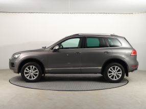 Volkswagen Touareg - 2011