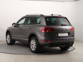 Volkswagen Touareg - 2011