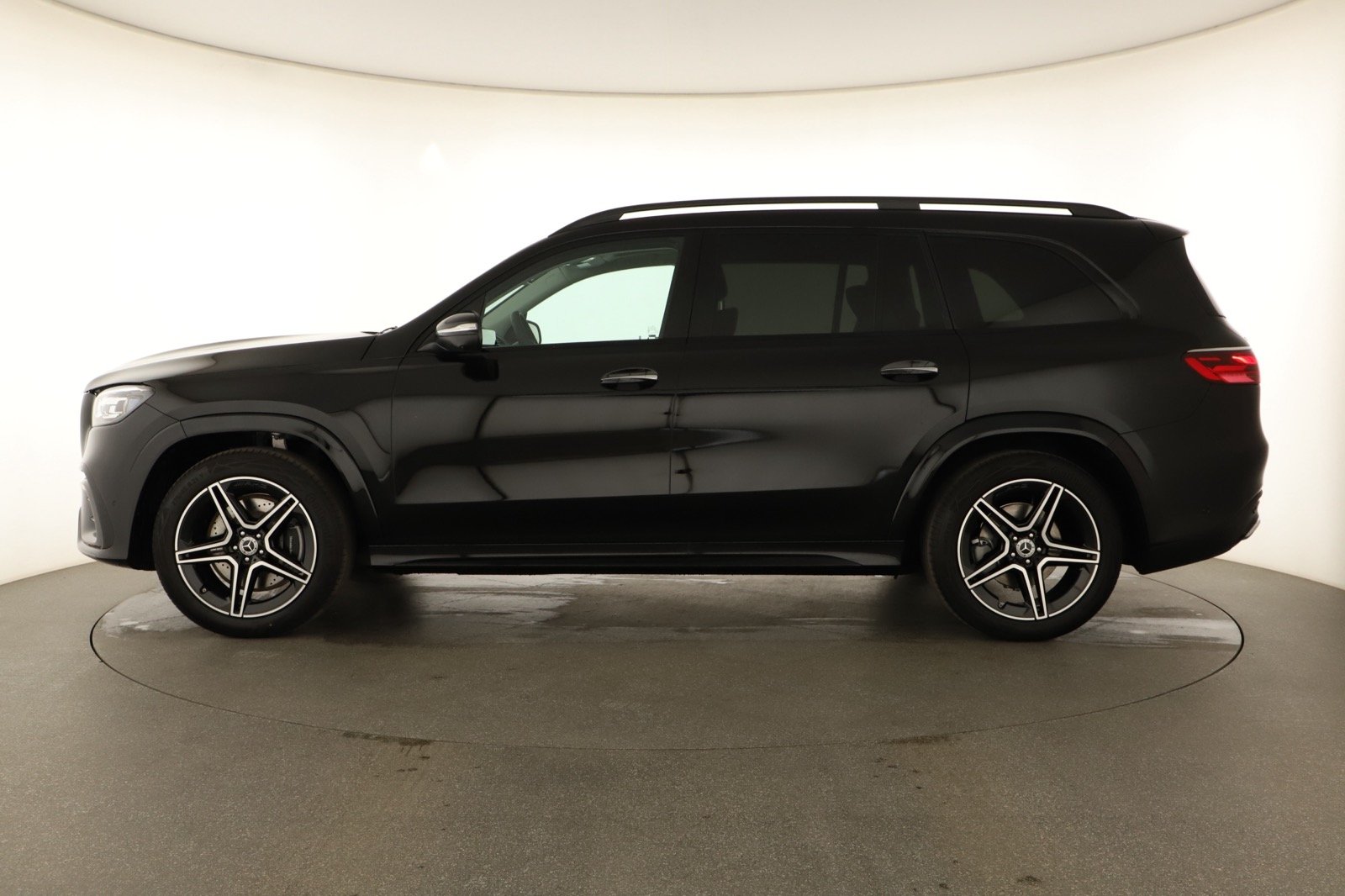 Mercedes-Benz GLS - 2025