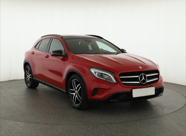Mercedes-Benz GLA 2014