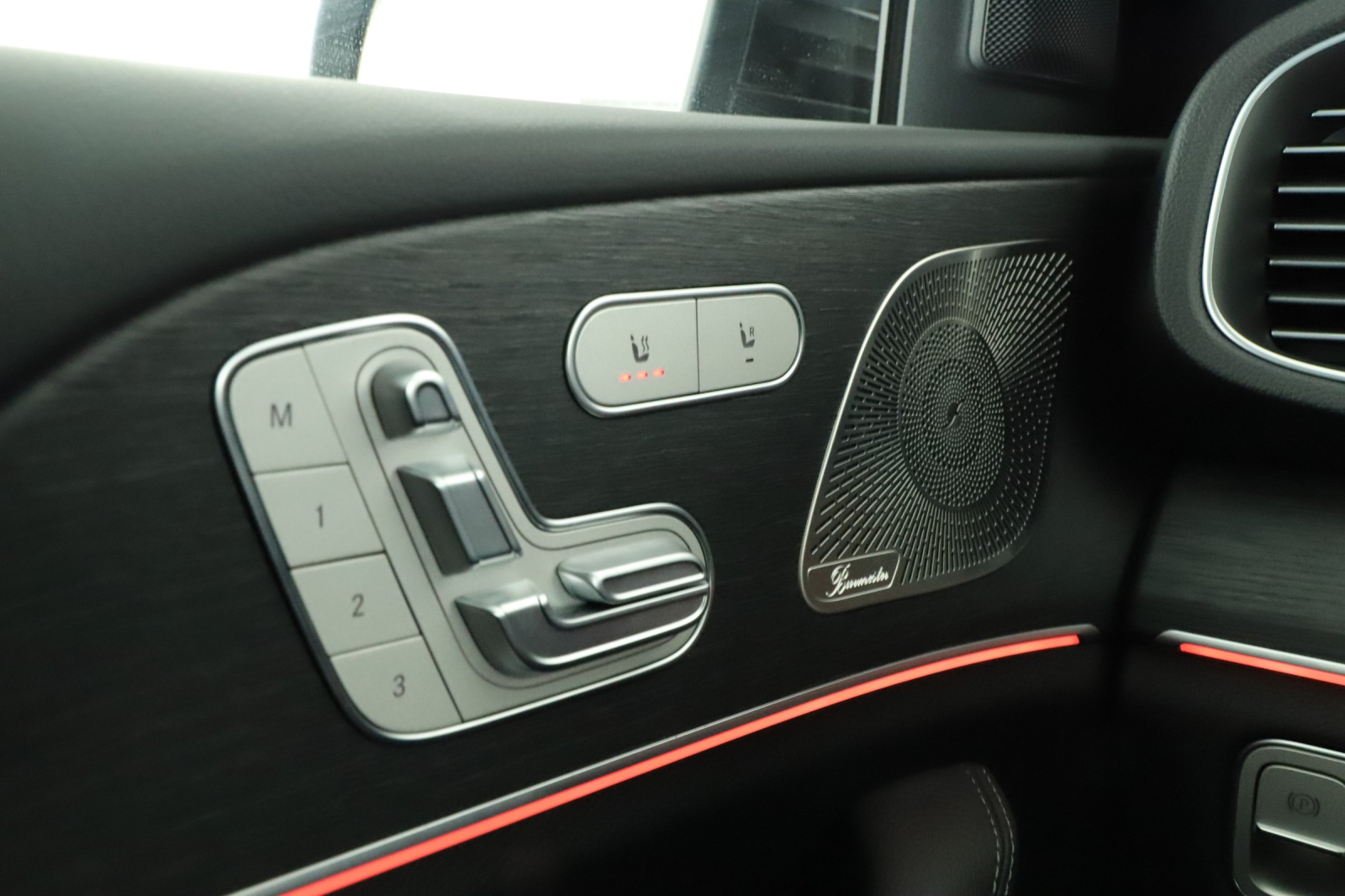 Mercedes-Benz GLE - 2025