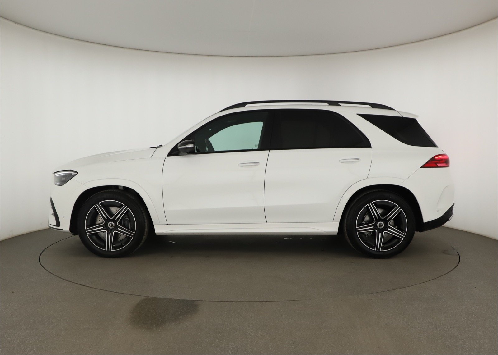 Mercedes-Benz GLE - 2025