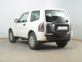 Mitsubishi Pajero - 2017