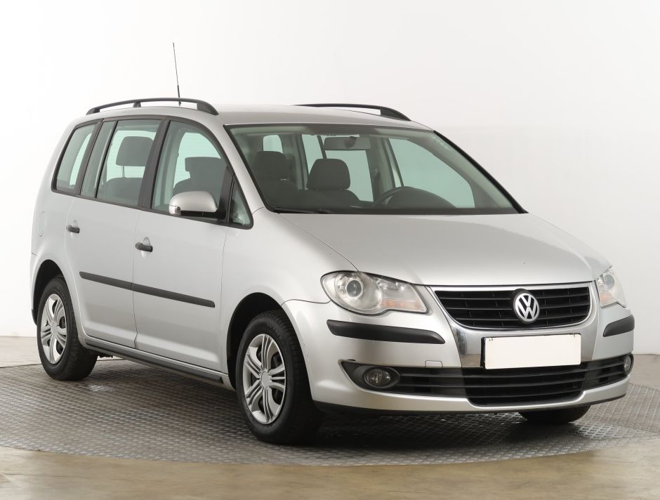 Volkswagen Touran - 2009
