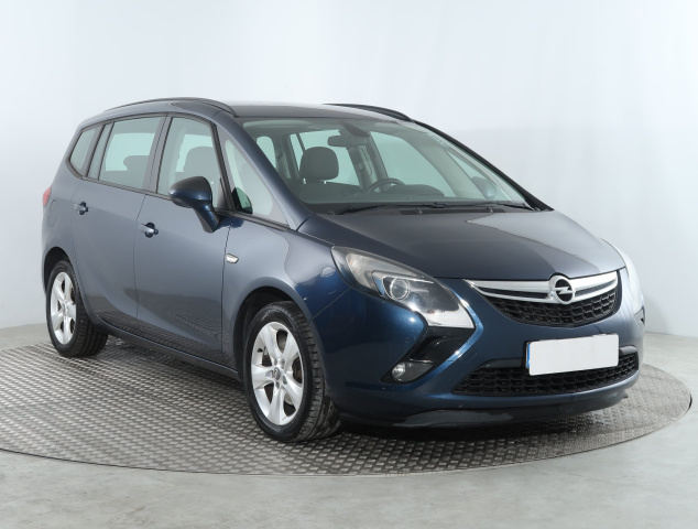 Opel Zafira Tourer 2012