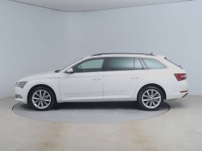 Skoda Superb - 2019