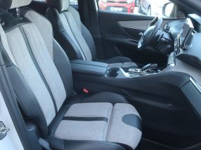 Peugeot 3008 - 2021