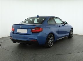 BMW 2 - 2015